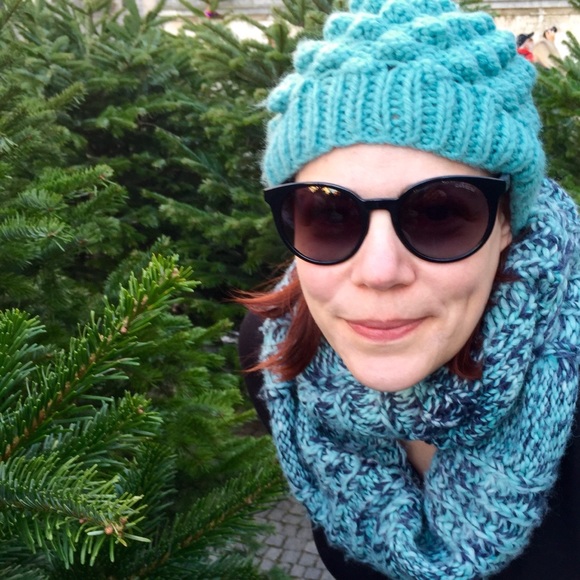 Meet your Posher, Melissa - Picture 5 of 7